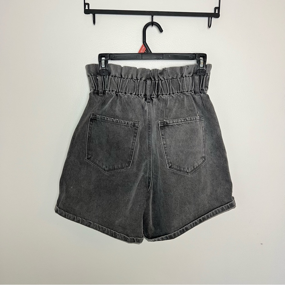 Velvet High-Waisted Charcoal Shorts Medium - Picture 4 of 5